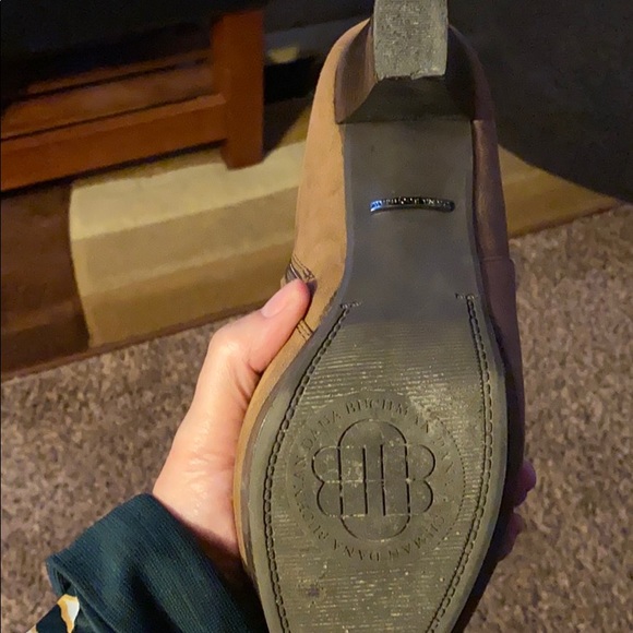 Dana Bachman Size 10 Faux Fur brown boots - Picture 3 of 6